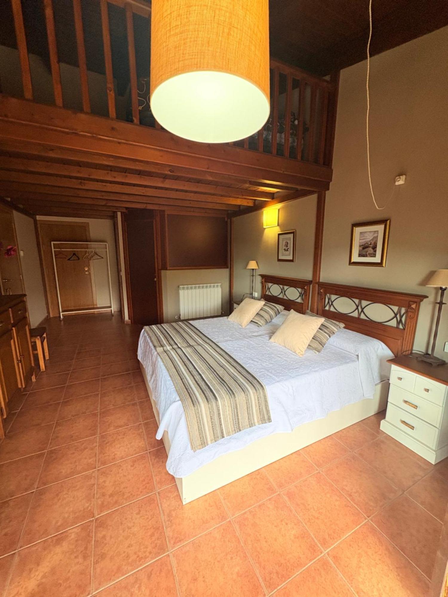 Hotel Guara Inluka Las Almunias Phòng bức ảnh