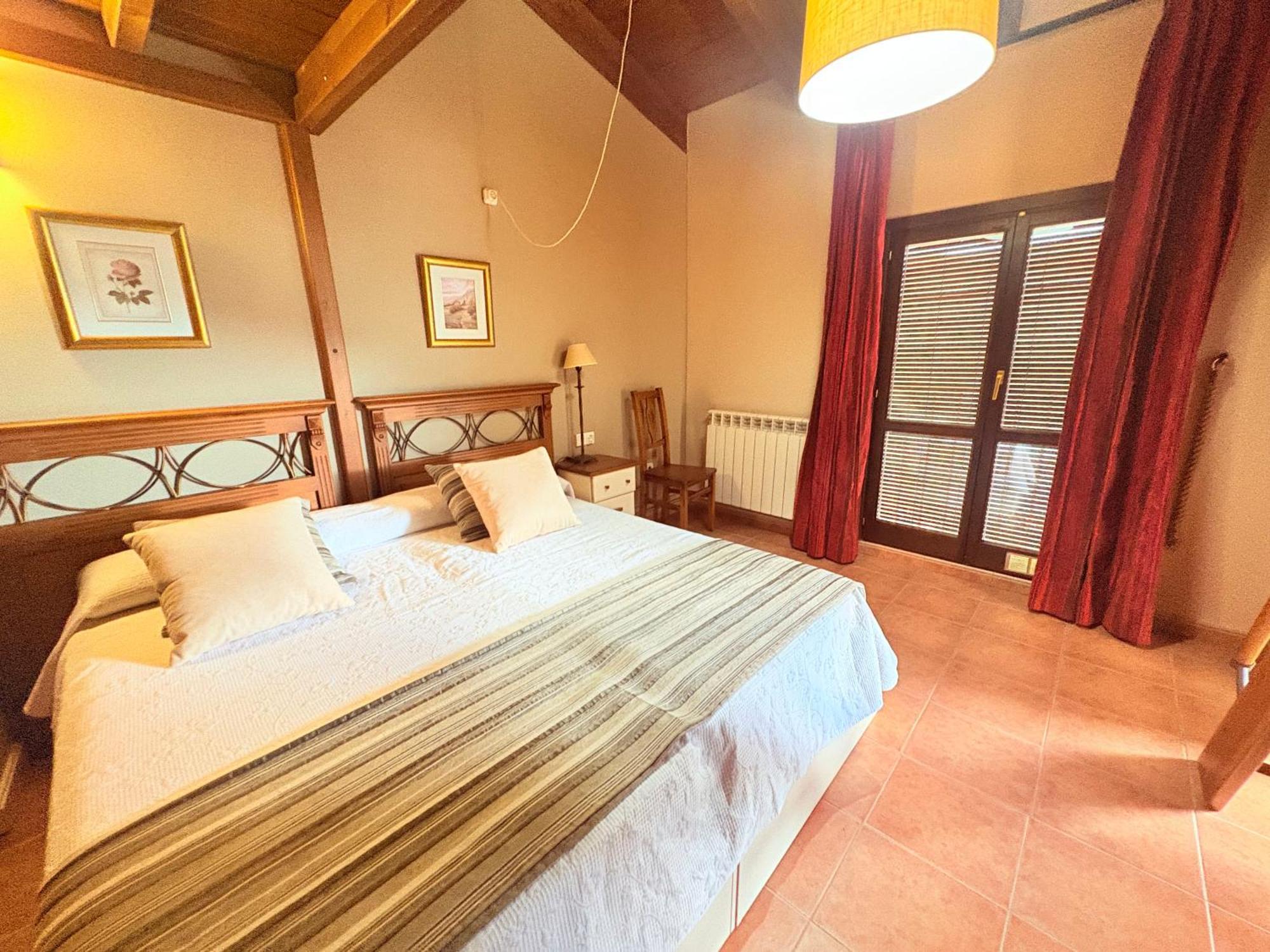 Hotel Guara Inluka Las Almunias Phòng bức ảnh